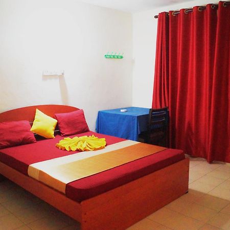 Oasis Skybeach Hostel - Negombo Zewnętrze zdjęcie