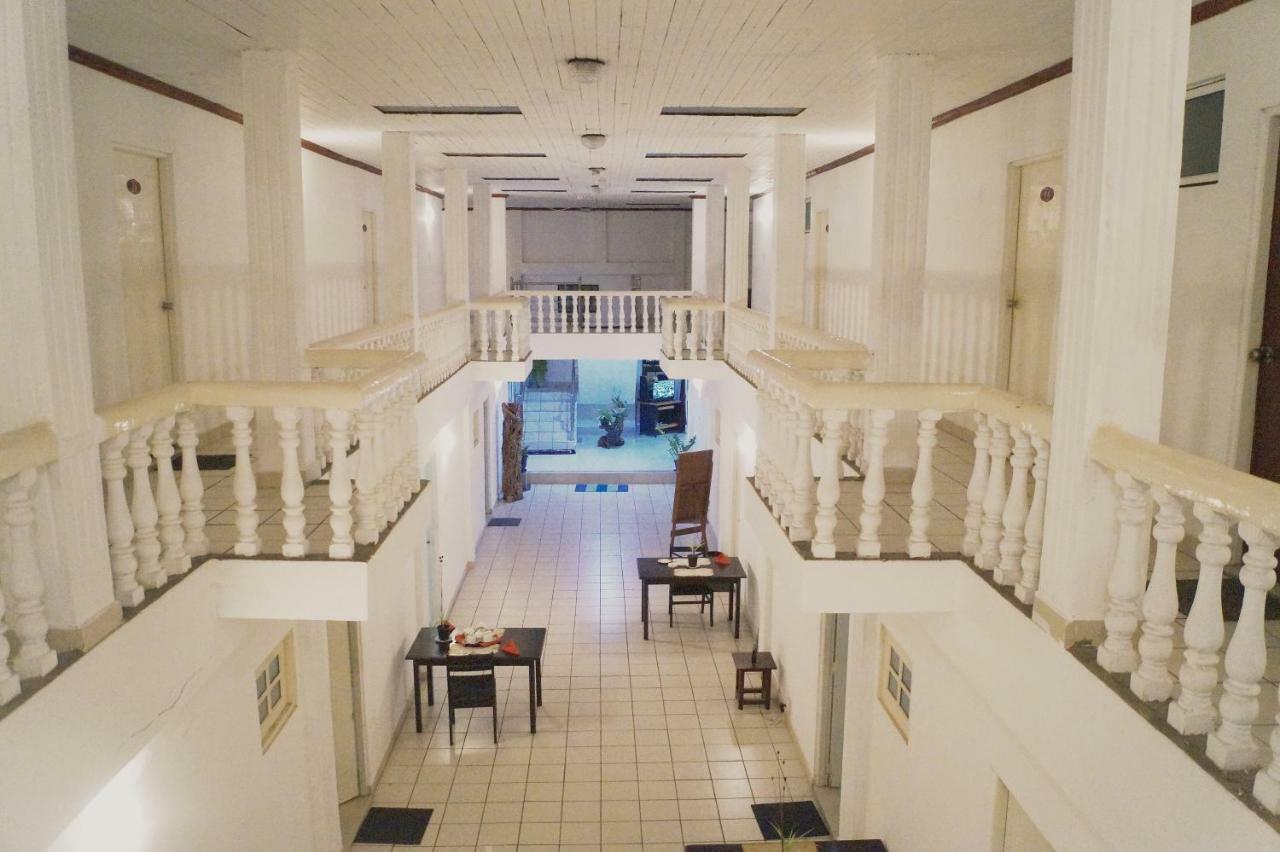 Oasis Skybeach Hostel - Negombo Zewnętrze zdjęcie